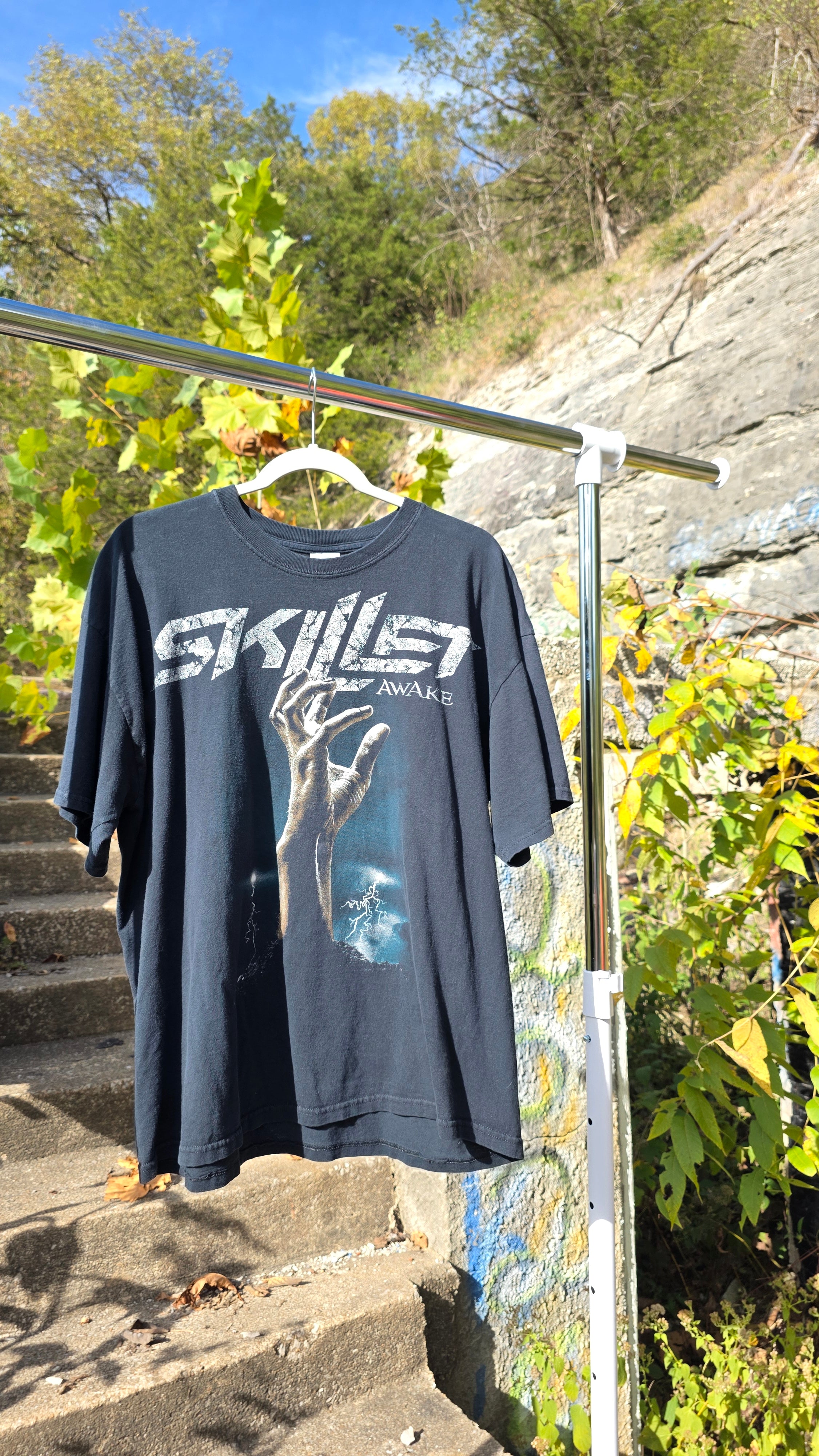 "Skillet Awake" vintage tee size medium