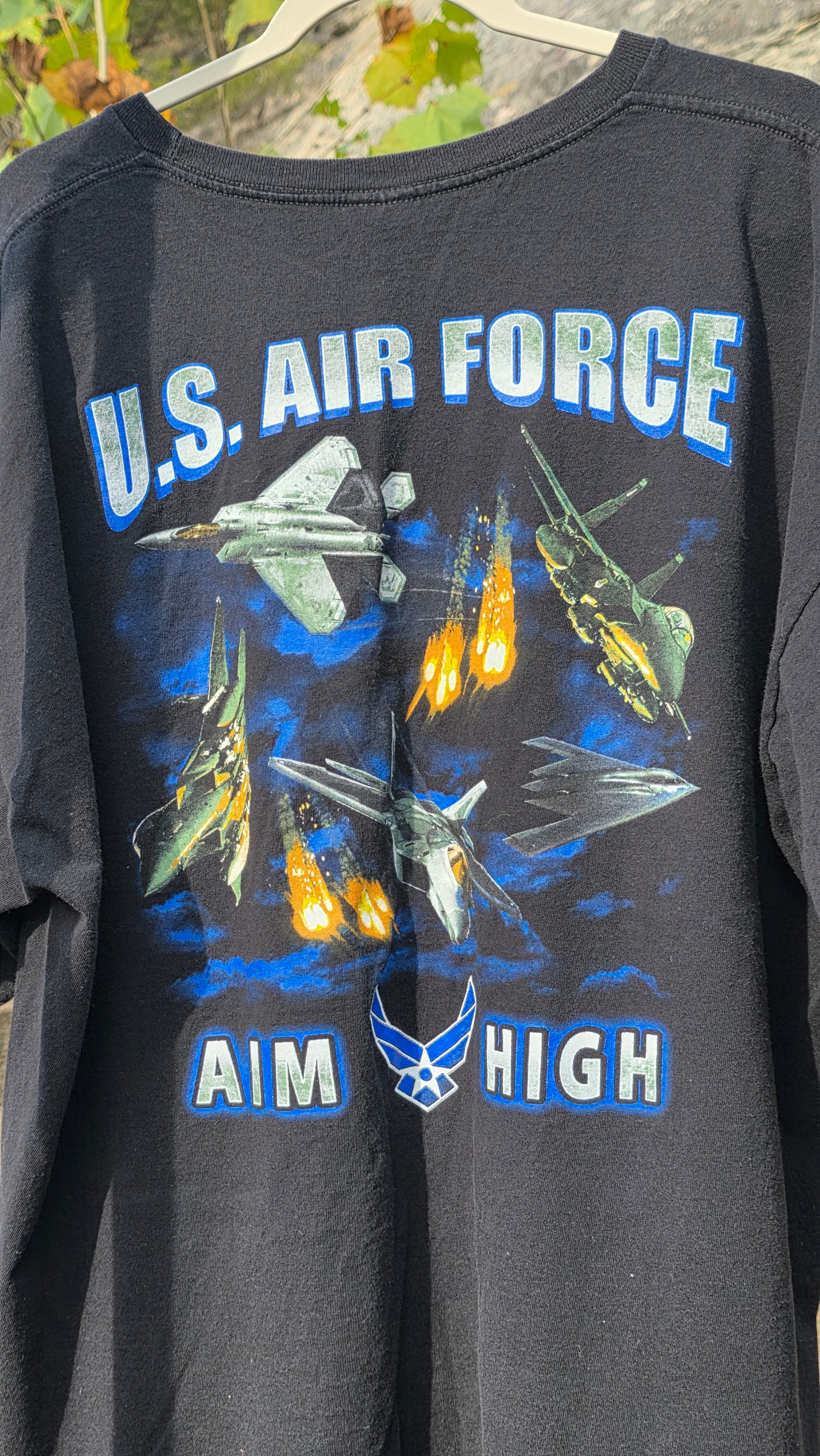 Us Air Force "aim high" graphic tee. Size L